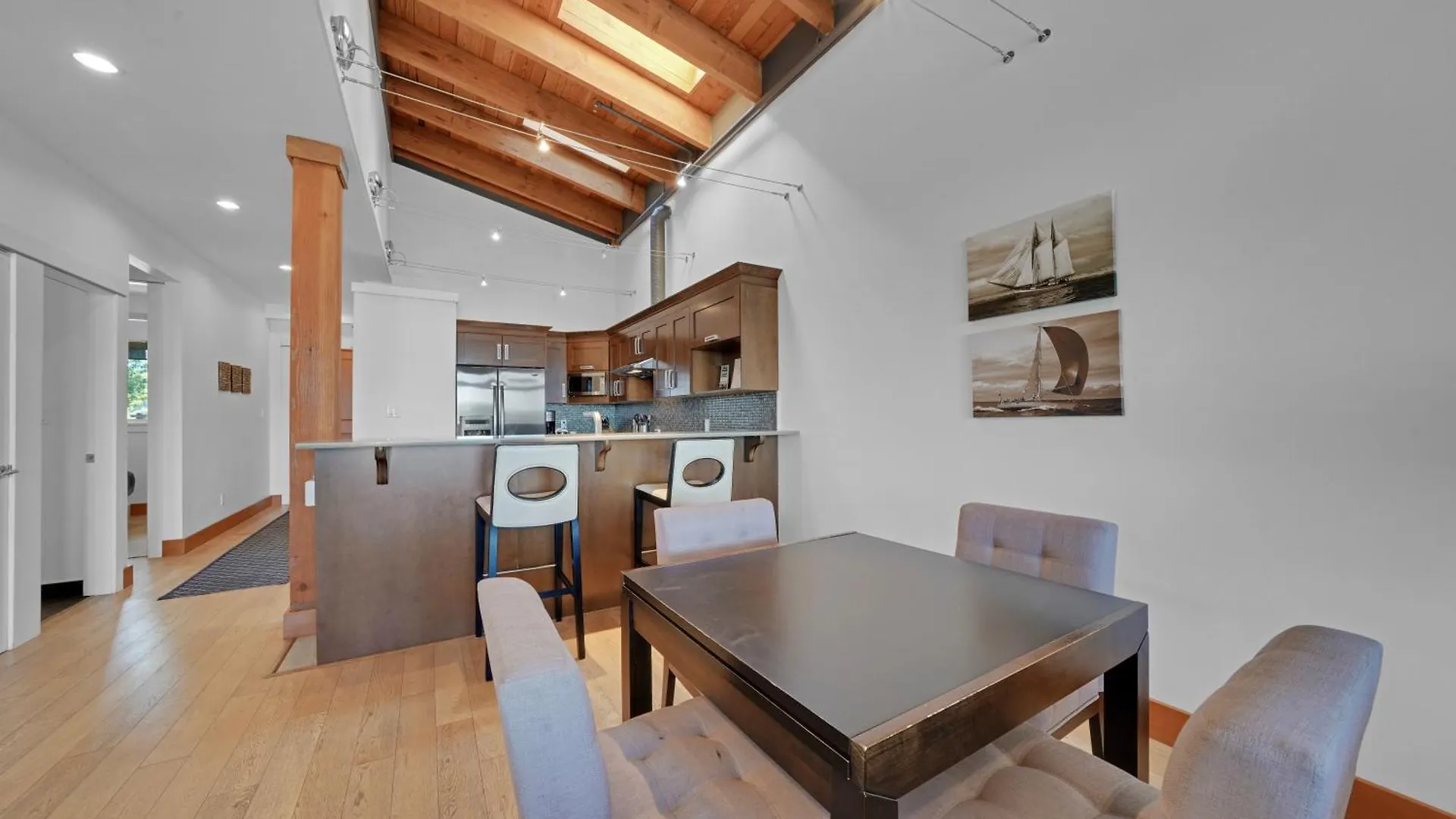 Mariner'S Loft - Salt Spring Island Apartment Ganges 0*,  Canada
