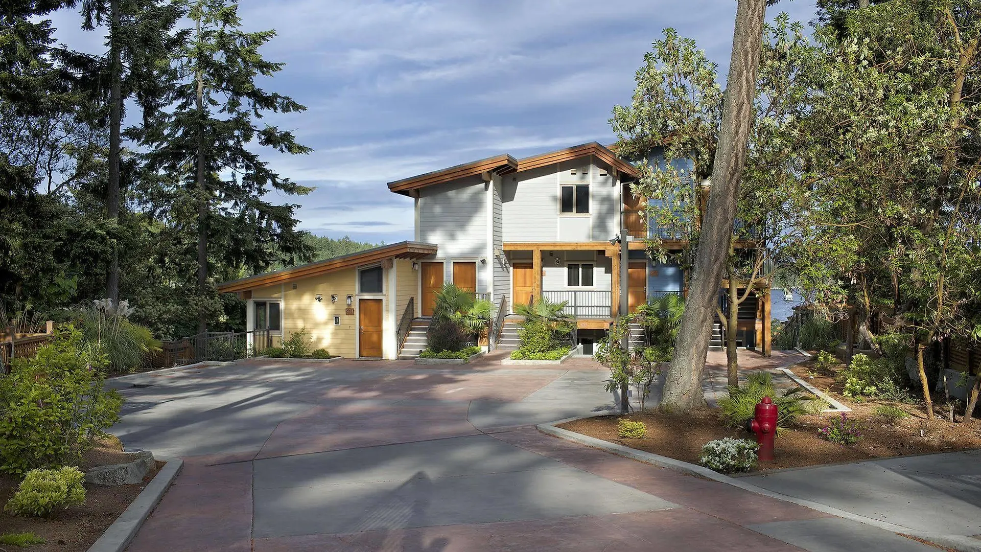 Mariner'S Loft - Salt Spring Island Apartment Ganges