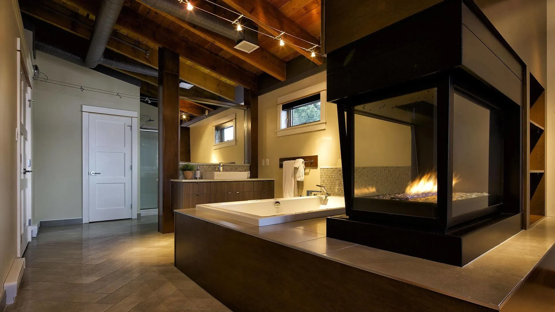 Mariner'S Loft - Salt Spring Island Apartment Ganges 0*,