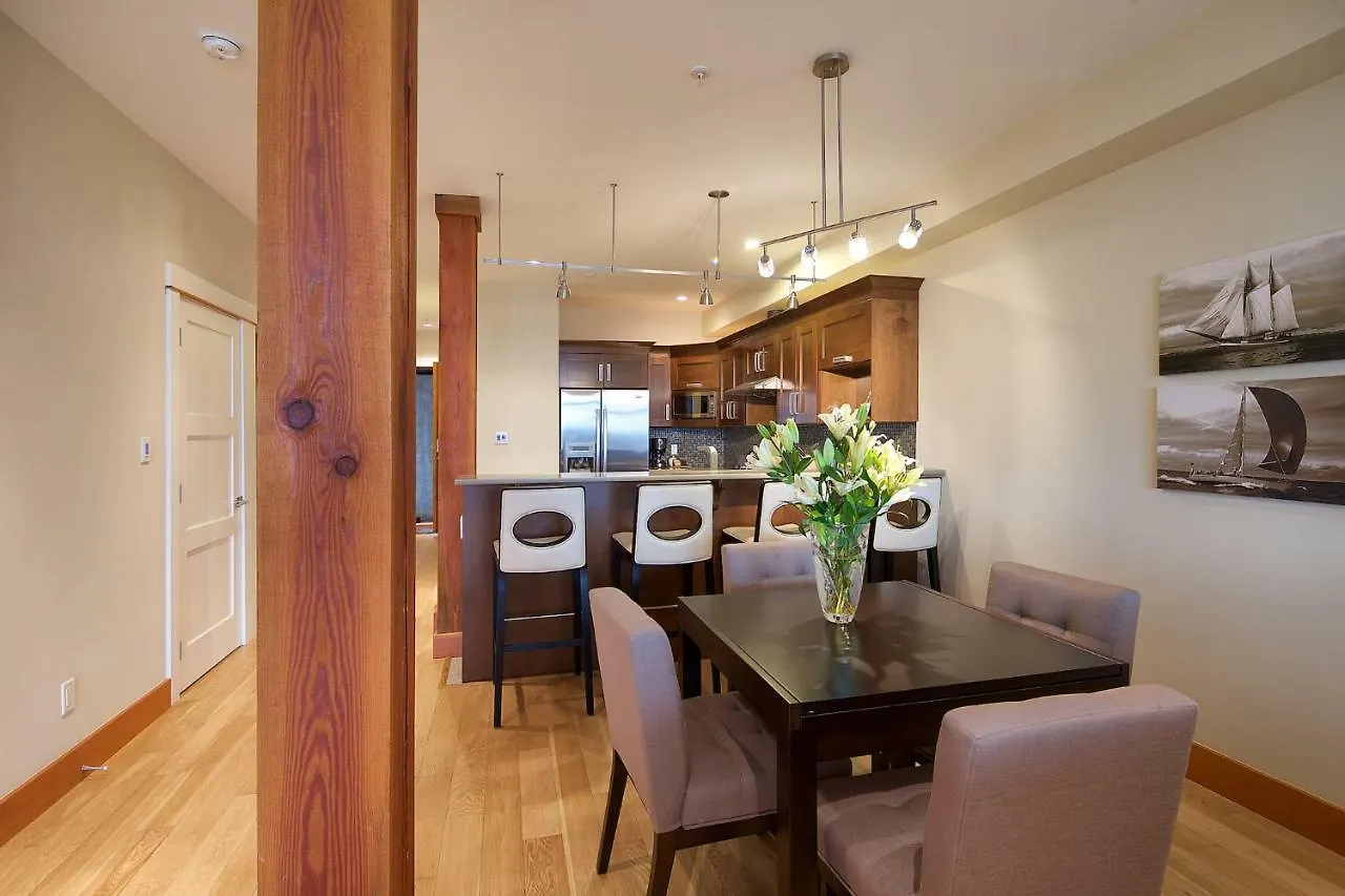 Mariner'S Loft - Salt Spring Island Apartment Ganges